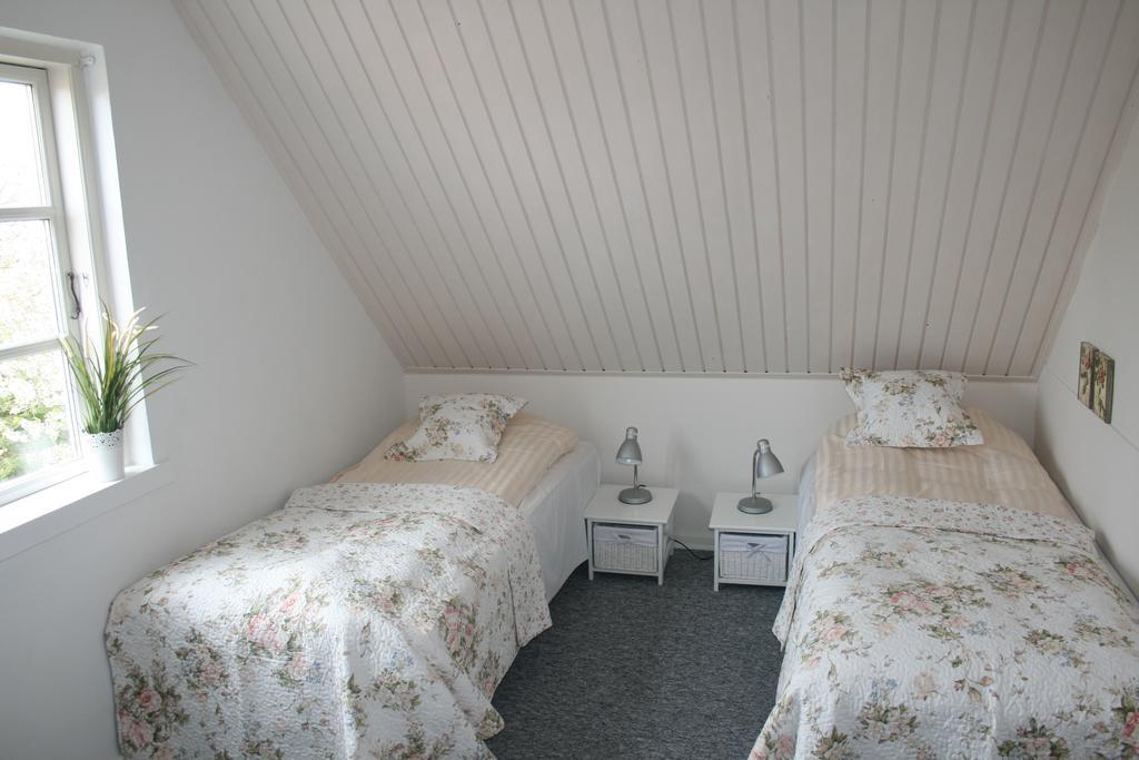 Hotel Aerohus Ærøskøbing Oda fotoğraf